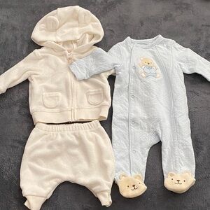Carter's Cream and Light Blue Bear Footie Set